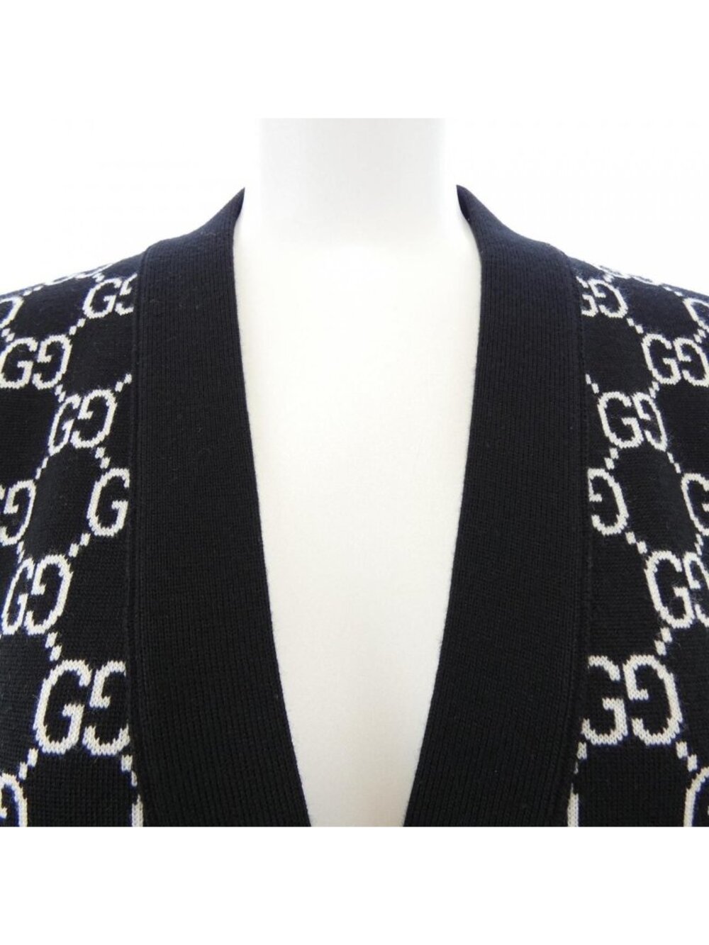 Gucci GG Wool Jacquard Reversible Cardigan - Picture 5 of 8
